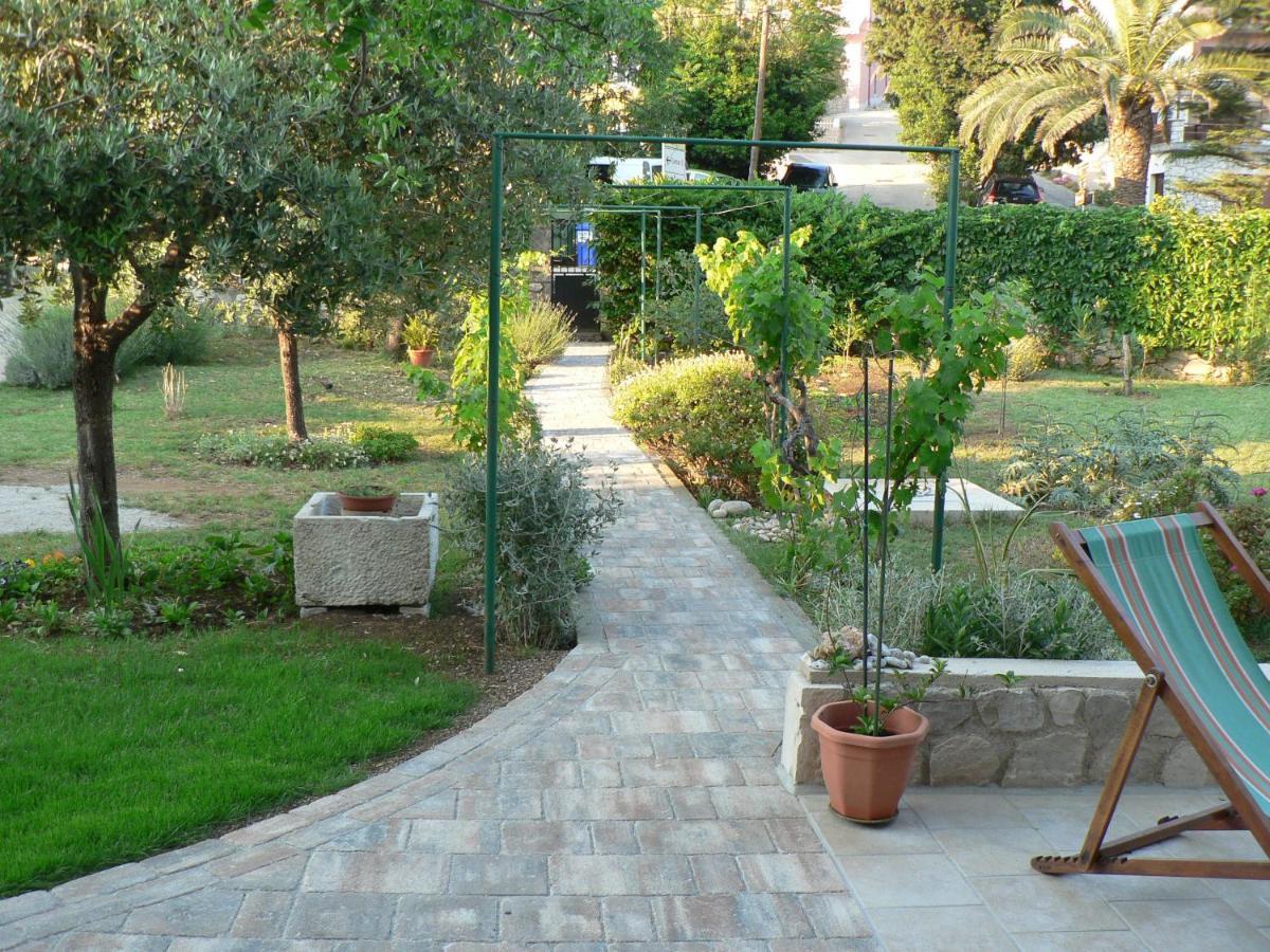 Apartments Gabri Mali Lošinj Eksteriør billede