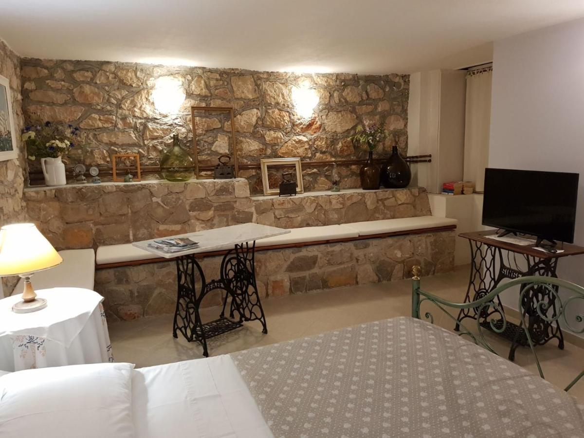Apartments Gabri Mali Lošinj Eksteriør billede