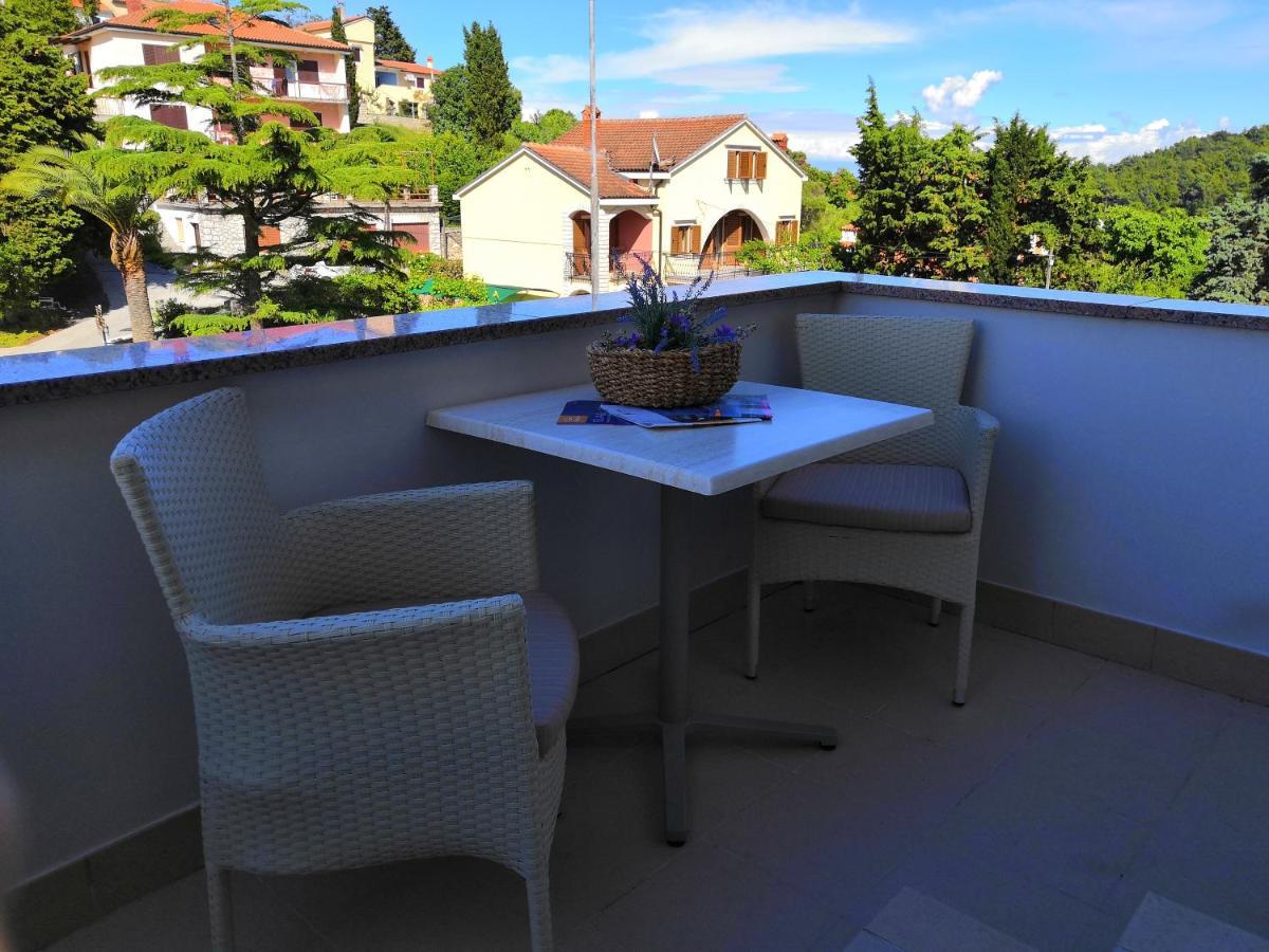Apartments Gabri Mali Lošinj Eksteriør billede
